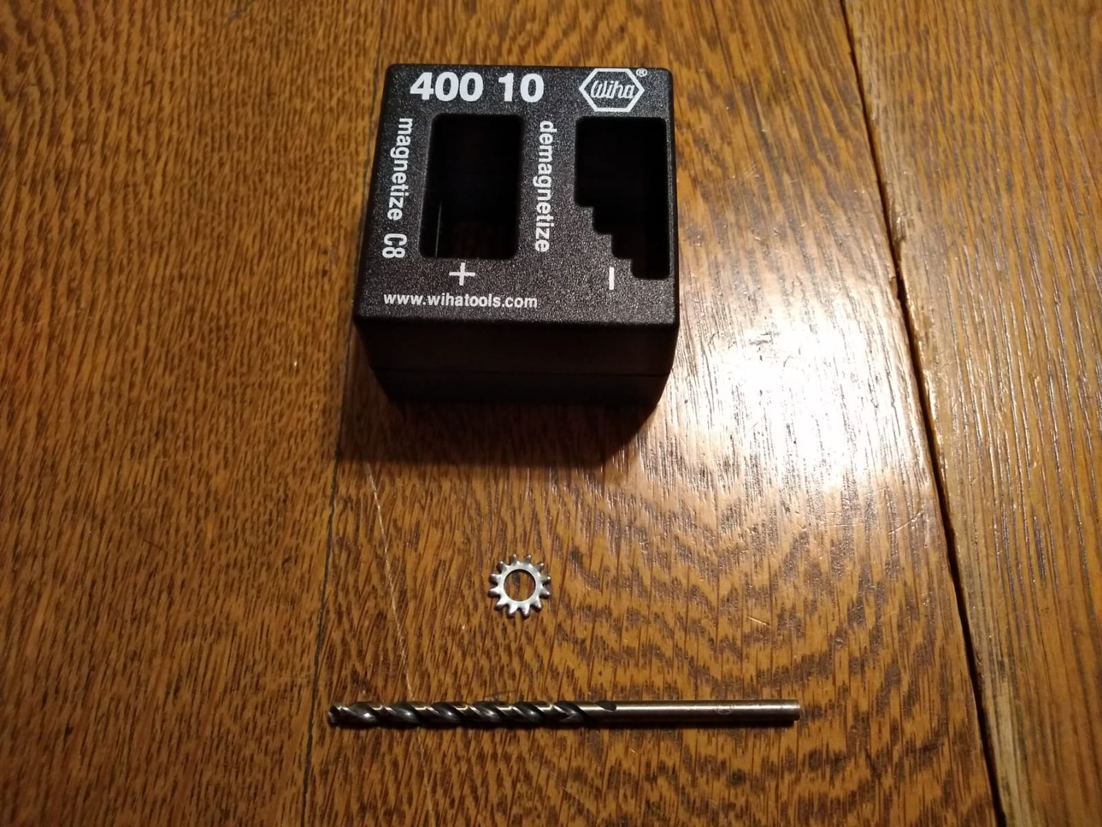 Wiha 40010 | Magnetizer Demagnetizer , Black customer photo 1