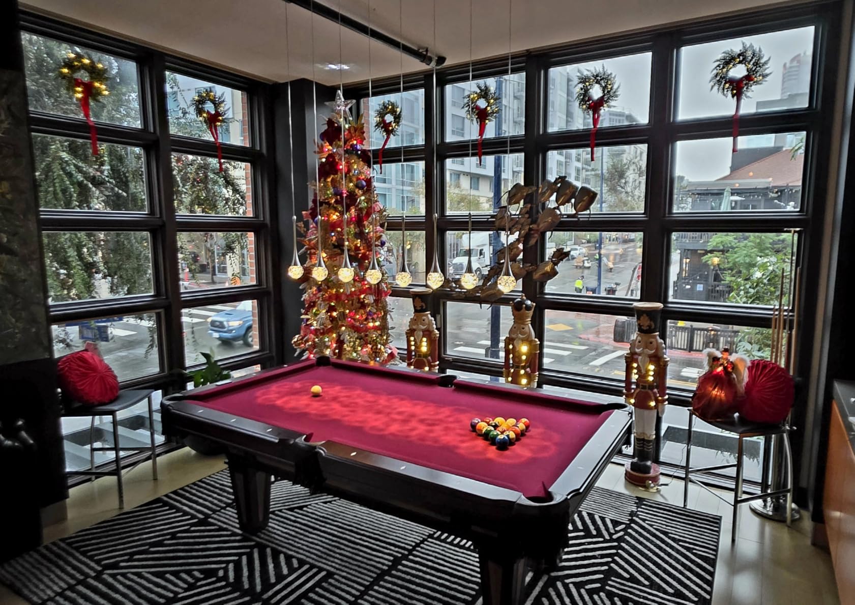 Fat Cat Reno 7.5 Foot Pool Table, Billiard Table with Accuslate Surface, K66 Bumpers, Dark Cherry Finish customer photo 1