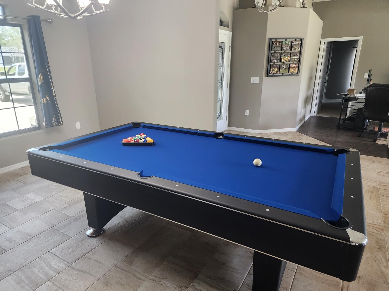 Hathaway Hustler Tournament Pool Table - Includes Cue Sticks, Billiard Balls, Automatic Ball Return customer photo 1