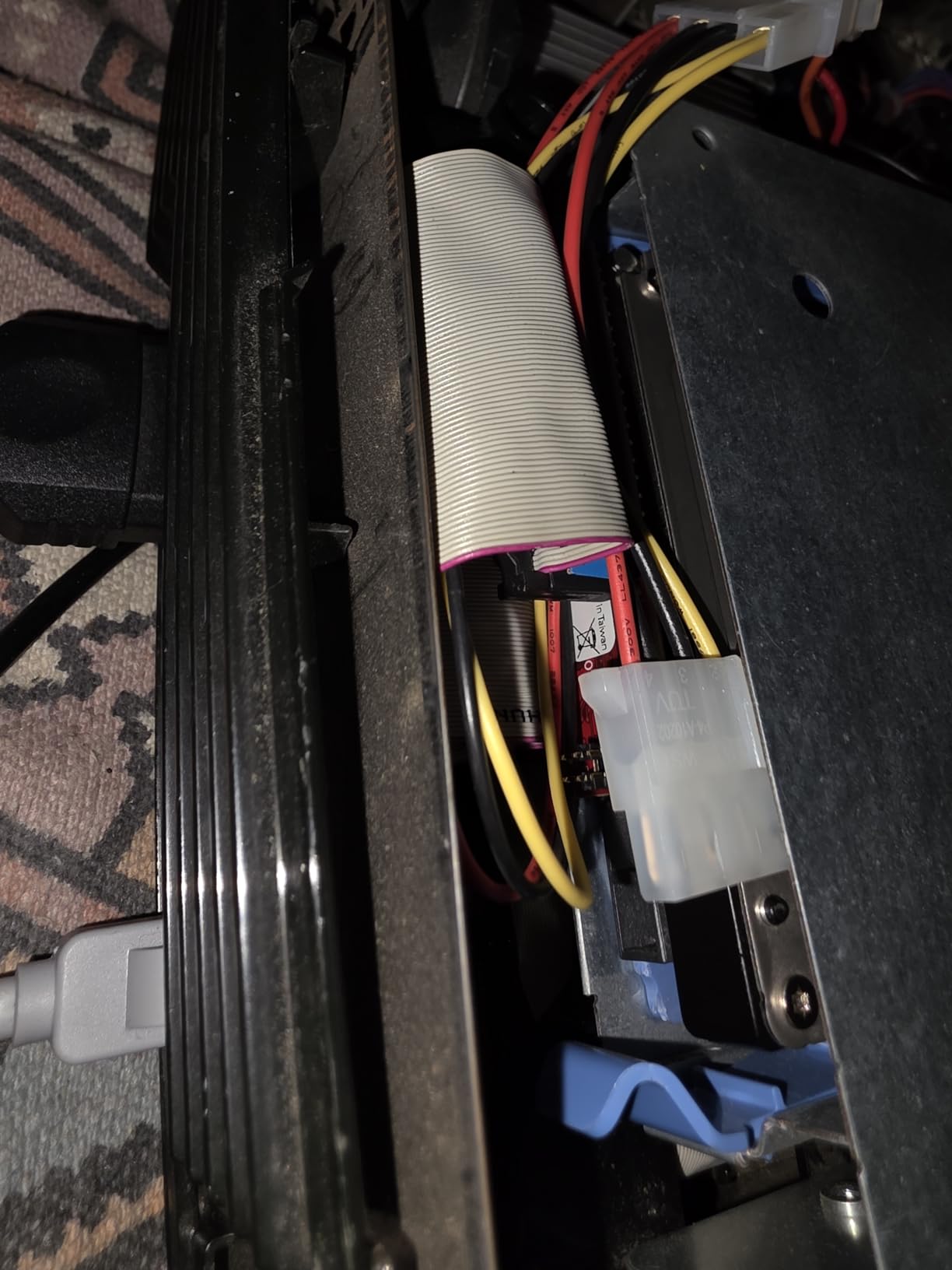 StarTech 40-Pin IDE to 2.5in SATA HDD/SSD/ODD Converter (IDE2SAT2) customer photo 2