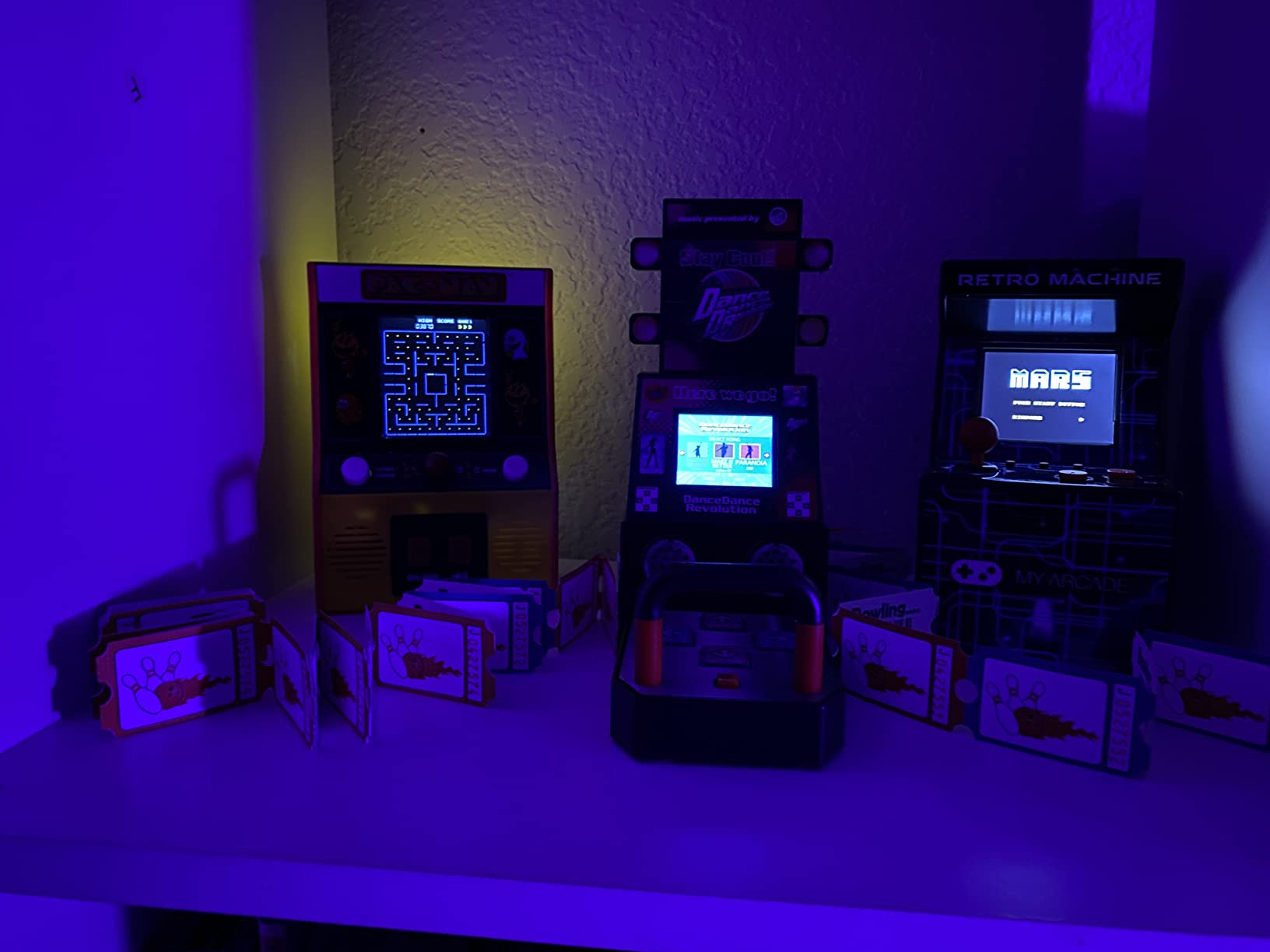 My Arcade Retro Machine Playable Mini Arcade: 200 Retro Style Games Built In, 5.75 Inch Tall, Powered by AA Batteries, 2.5 Inch Color Display, Speaker, Volume Control customer photo 2