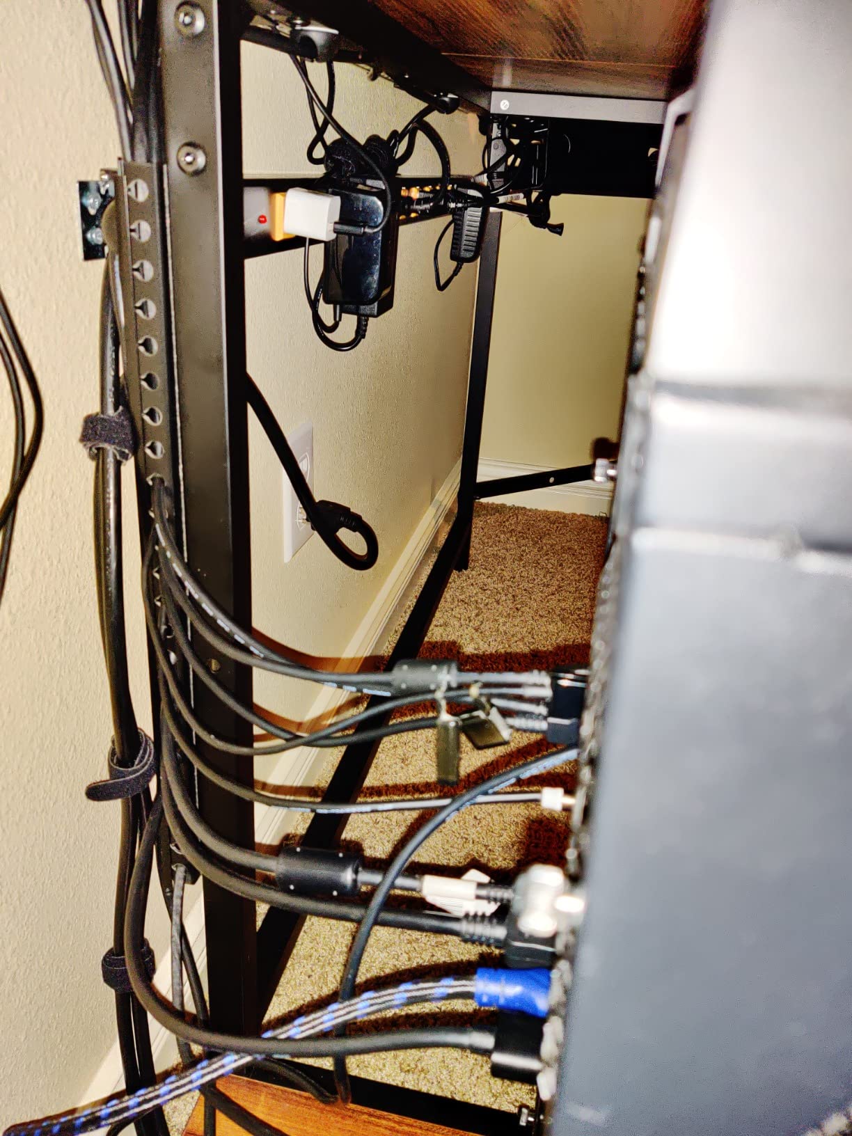 Cable Raceway Kit, Stageek Cable Management System Open Slot Wiring Raceway Duct with Cover, On-Wall Concealer Organizer for Cable Pass to Hide Wires Cords for TVs, Computers - 9x15.4inch, Black customer photo 2