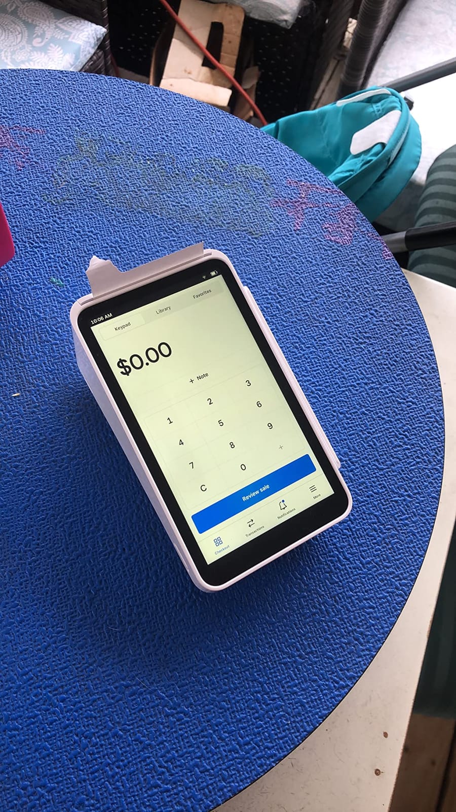 Square Terminal - Credit Card Machine to Accept All Payments | Mobile POS customer photo 2