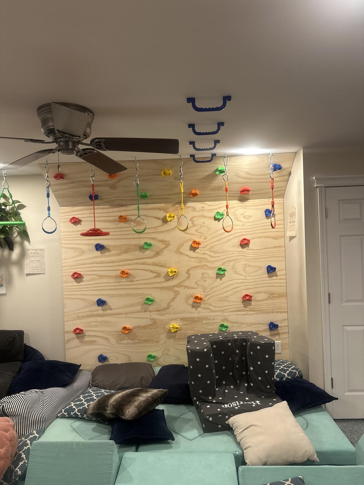 DIY Monkey Rock Climbing Holds for Kids - Wall Climbing Rocks of 20pc Rock Wall Holds, 2pc Handles & 1pc 8ft Knotted Climbing Rope - Kids Rock Climbing Holds Rock Wall Climbing Kit customer photo 1