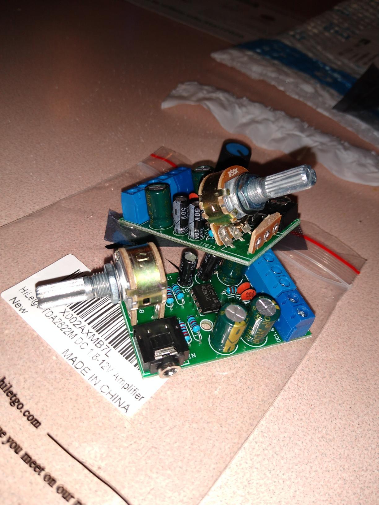HiLetgo 2pcs TDA2822M DC 1.8-12V 2.0 Channel Stereo Amplifier Mini AUX Audio Amplifier Board Module customer photo 2