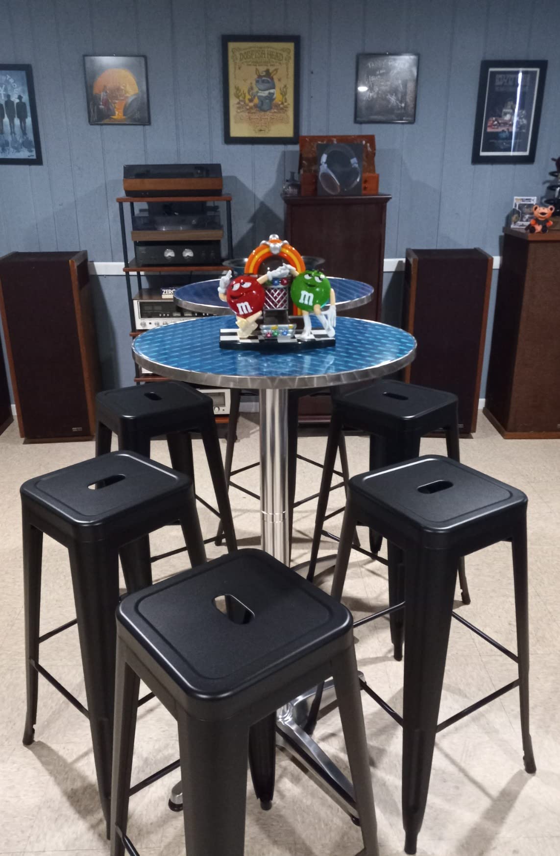 Amazon Basics Sturdy Metal Bar Stools, 30-Inch, Black, Set of 4 customer photo 2