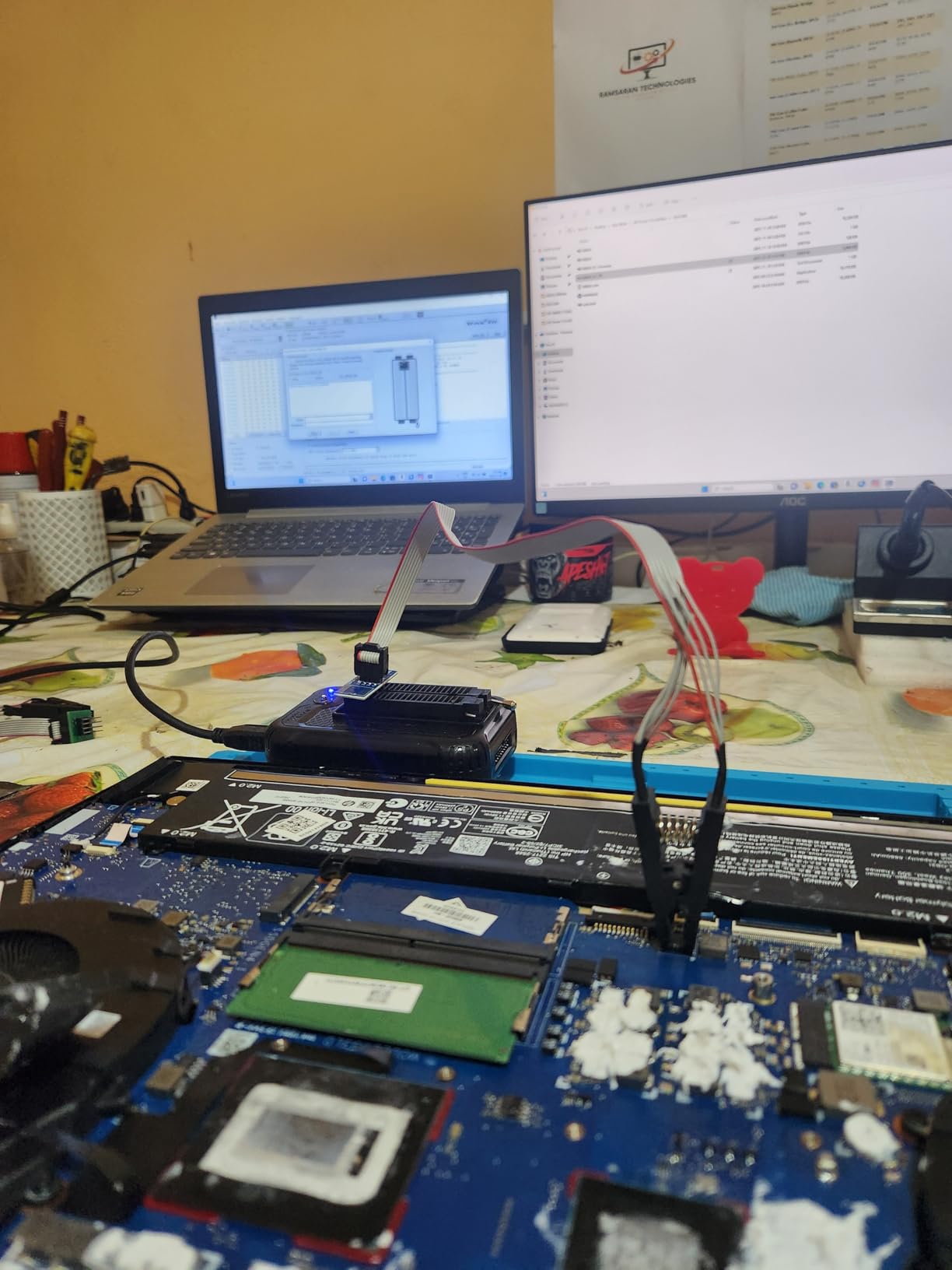 T48 TL866-3G Programmer Support 31000+ ICS for EPROM/MCU/SPI/Nor/NAND Flash/EMMC/IC Tester/ TL866CS TL866II Plus Replacement with 9 Adapter customer photo 1