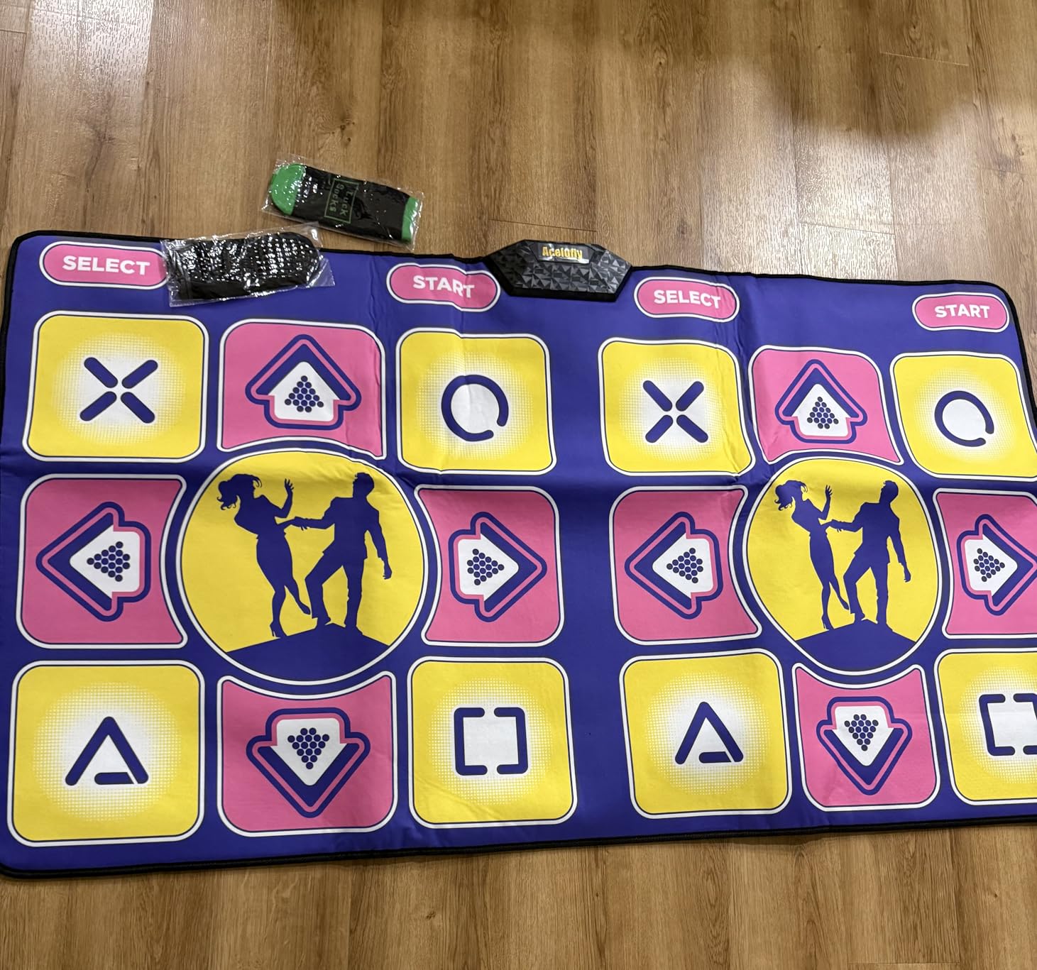 2 Player Flannel Dance Mat for TV, Family Game, Gift for All Ages | Soft Flannel Surface, Home Entertainment, Plug & Play, 150+ Songs, Motion-Sensing Camera Games, Xmas Gifts for Kids Adults customer photo 1