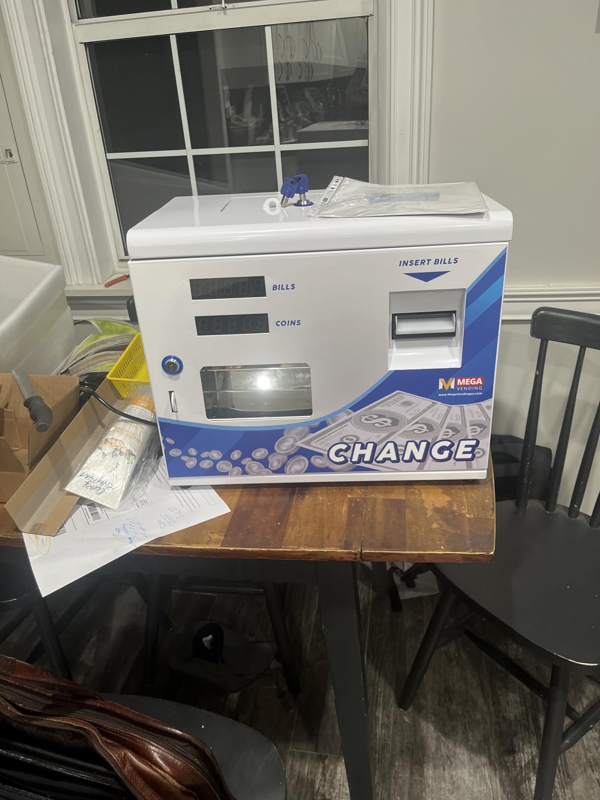 Dollar Bill Changer Machine - Adjustable Coin or Token for Vending Business, Slots, Arcades, Laundry Stores Accepts Various Denominations to Dispense US Quarters/Tokens - Fits 3000 Coins customer photo 2