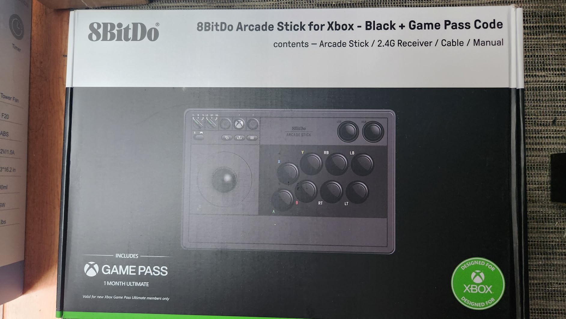 8BitDo 2.4g Wireless Arcade Fight Stick - Xbox Edition (Black) | Officially Licensed, 3.5mm Audio Jack, Mic Mute Button, Joystick Mapping Button, for Xbox Series X|S, Xbox One and Windows 10 customer photo 2