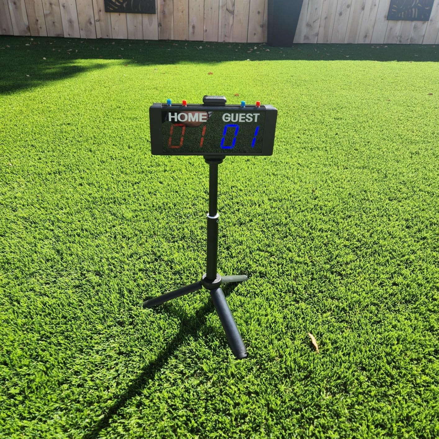 YZ Battery Powered Scoreboard Clock Timer with Buttons, Portable Digital Scoreboard with Remote, Electronic Scoreboard with Stand, Cornhole Score Keeper for Outdoor Yard Games/Shuffleboard/Pickleball customer photo 1