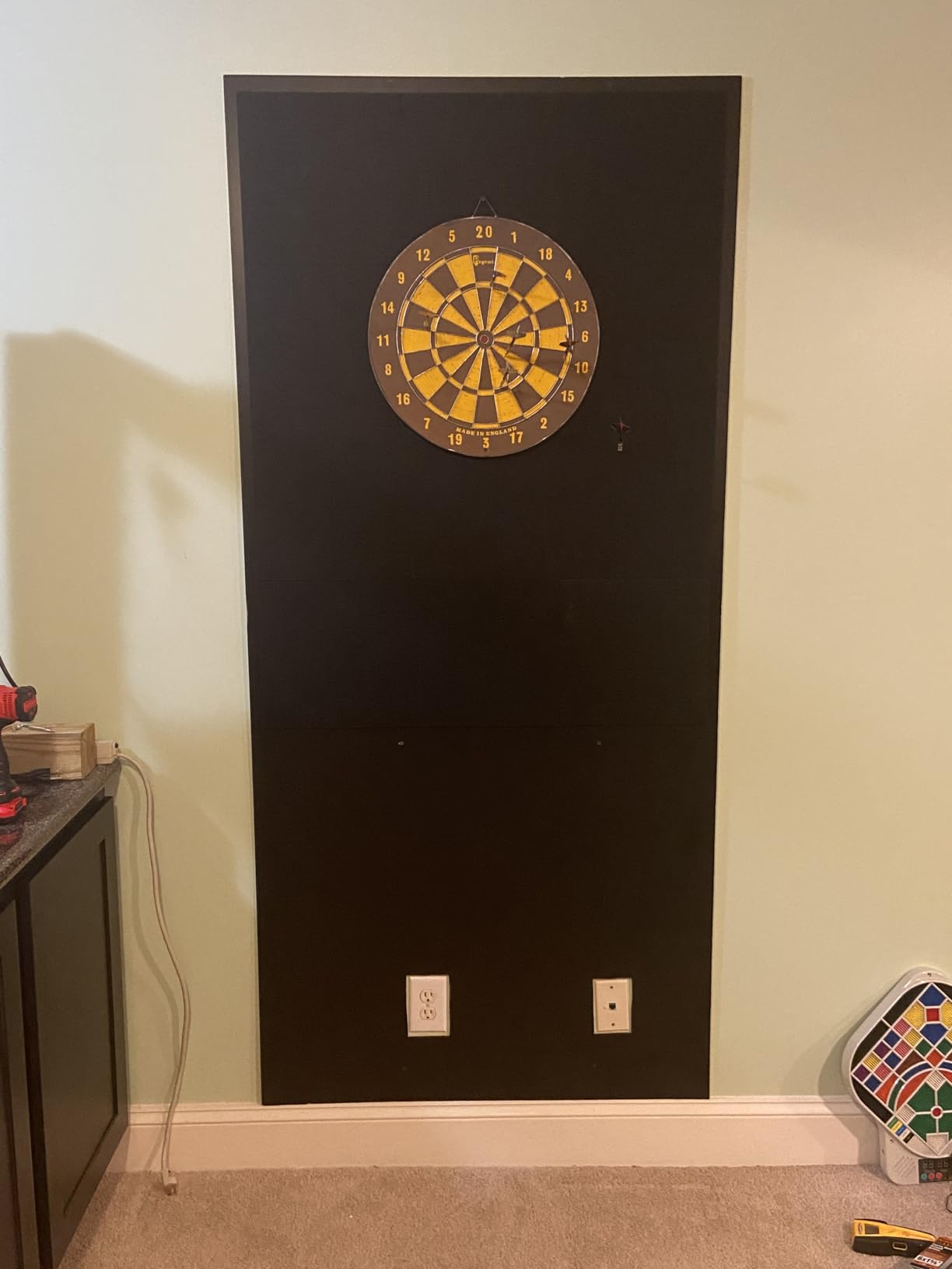 Hahafelt Dart Board Backing Wall Protector customer photo 1