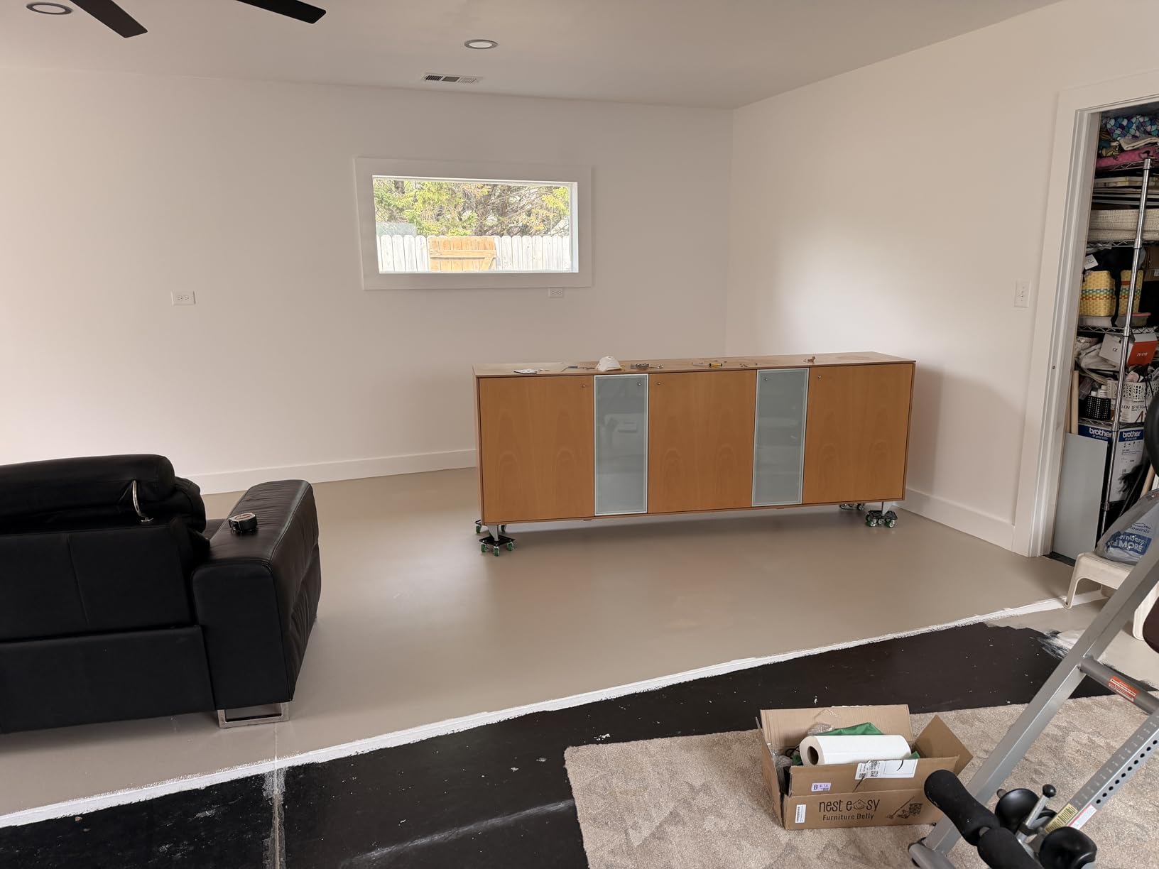 NEST EASY Heavy Duty Furniture Dolly 360° Rotating 5 Wheels, Alloy Steel Furniture Movers Up to 3000 lbs/1360 Kg Load Capacity with Measure Tape and Leveler (5.3x5.3 in) customer photo 1
