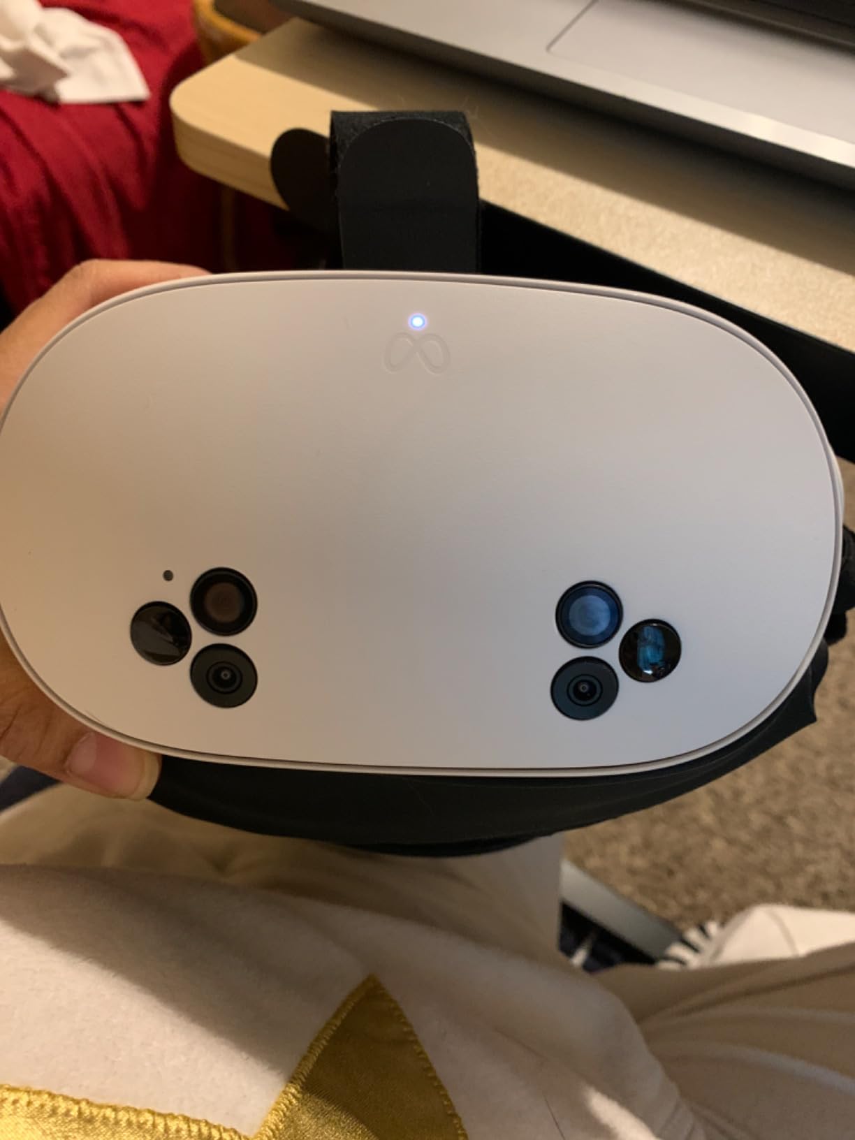 Meta Quest 3S 256GB | VR Headset - Thirty-Three Percent More Memory - 2X Graphical Processing Power - Virtual Reality Without Wires - Get Batman: Arkham Shadow Included Plus Access to 40+ Games customer photo 2