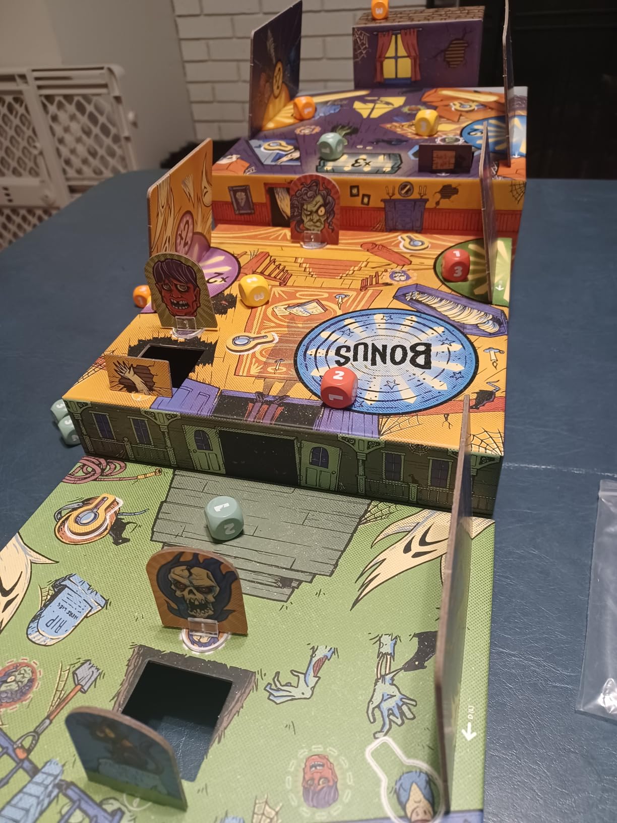 Boxtop Pinball: Haunted House - Exciting Family Pinball Adventure! Fun Monster Themed Tabletop Game for Kids & Adults, Ages 8+, 1-4 Players, 15 Minute Playtime, Made by Pandasaurus Games customer photo 2