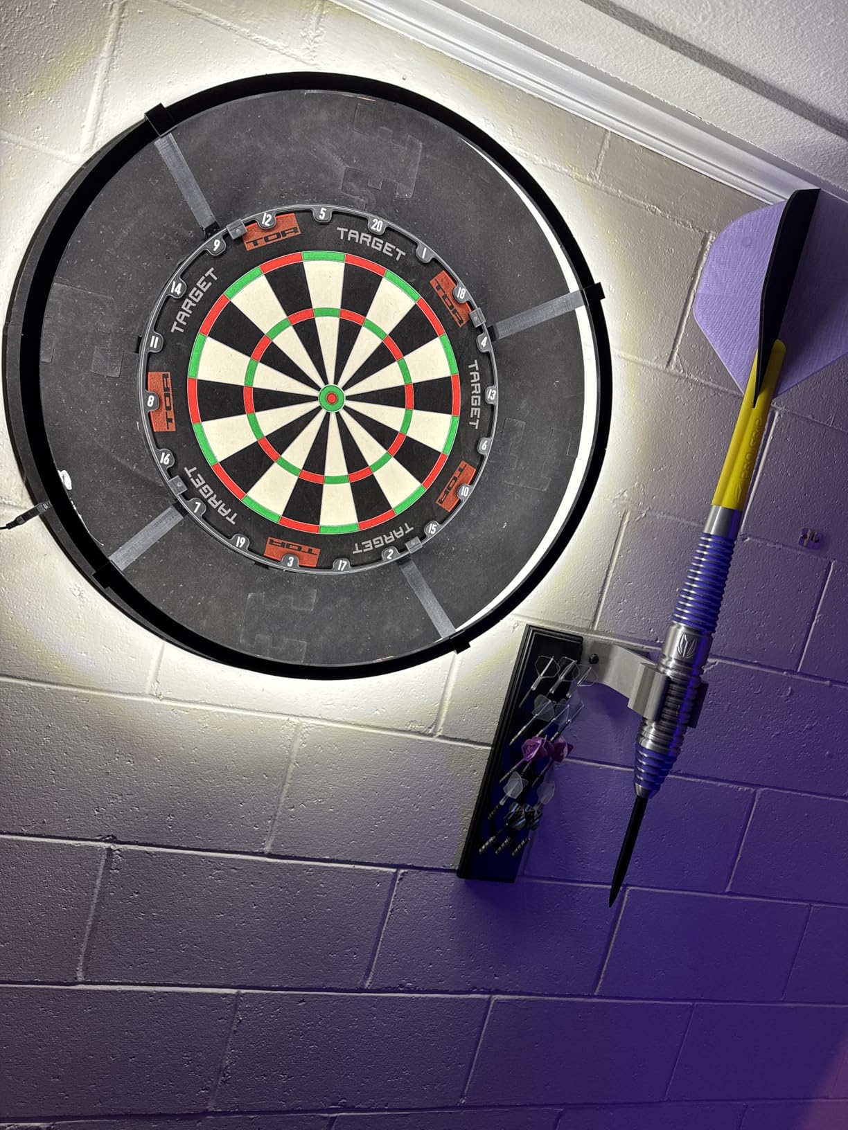 Target Darts TOR Dartboard, Steel Tip Dart Board - Competition Standard Steel Tip Dartboards with Fixing Kit, Modern Rotational Number Ring, Premium Madagascan Sisal, Stainless Steel Thin Wire System customer photo 2