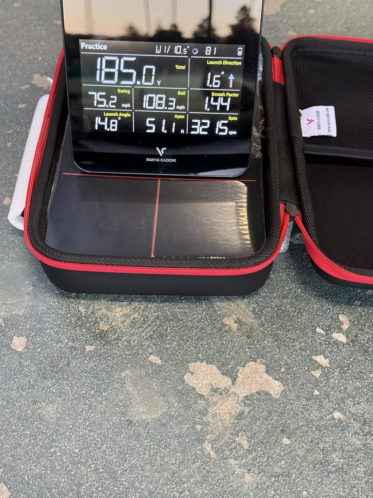 SC4 PRO Golf Launch Monitor & 3D Driving Range Simulator Indoor and Outdoor Use Portable Golf Swing Analyzer with Built-in Screen w/Voice Output 5 Free E3 Courses No Monthly Subscription customer photo 1