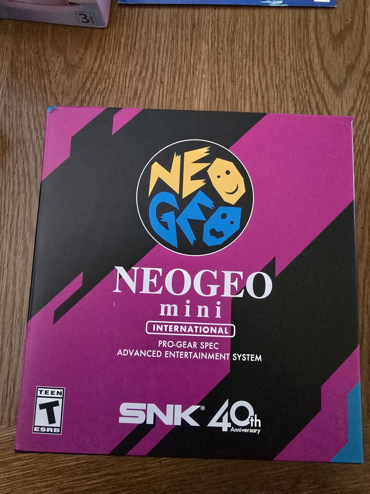 SNK 40th Anniversary NEOGEO MINI Arcade Console customer photo 1