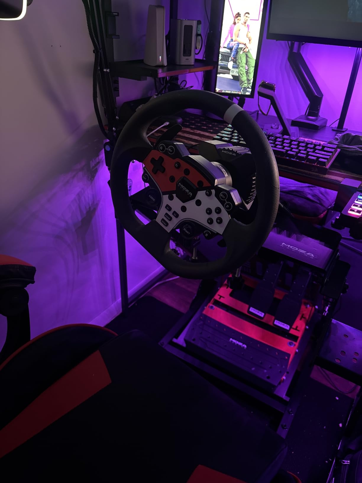 MOZA R3 Racing Simulator 4PCS Wheel & Pedals bundle for PC: R3 Direct Drive Base, ES Lite Steering Wheel, SR-P Lite Pedals and Table Clamp customer photo 1