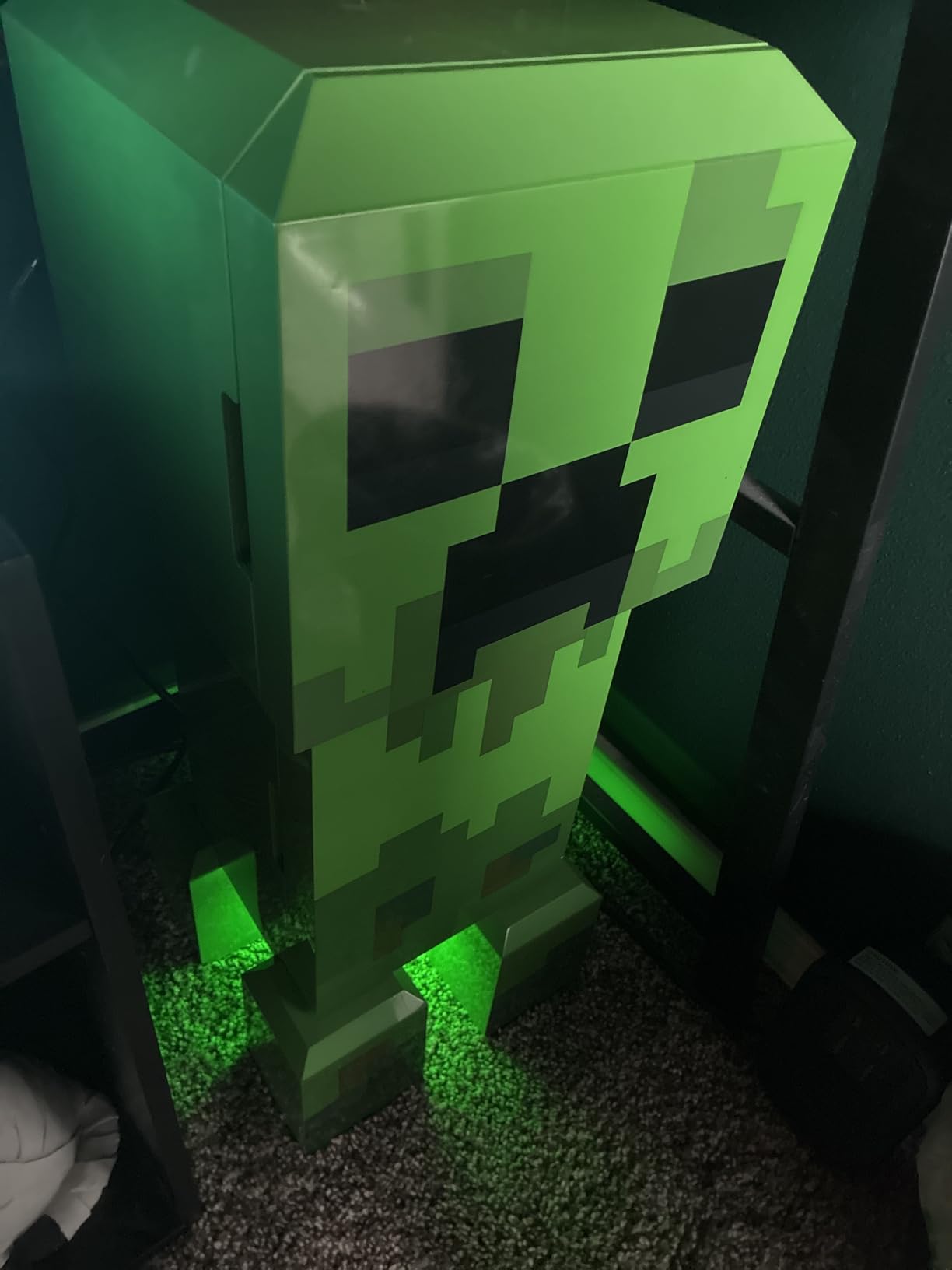 Minecraft Legends Creeper Mini Fridge - 12 Can 8L Portable Cooler with LED Lights, AC/DC Power & Removable Shelves for Gaming Rooms, Dorms & Offices customer photo 2