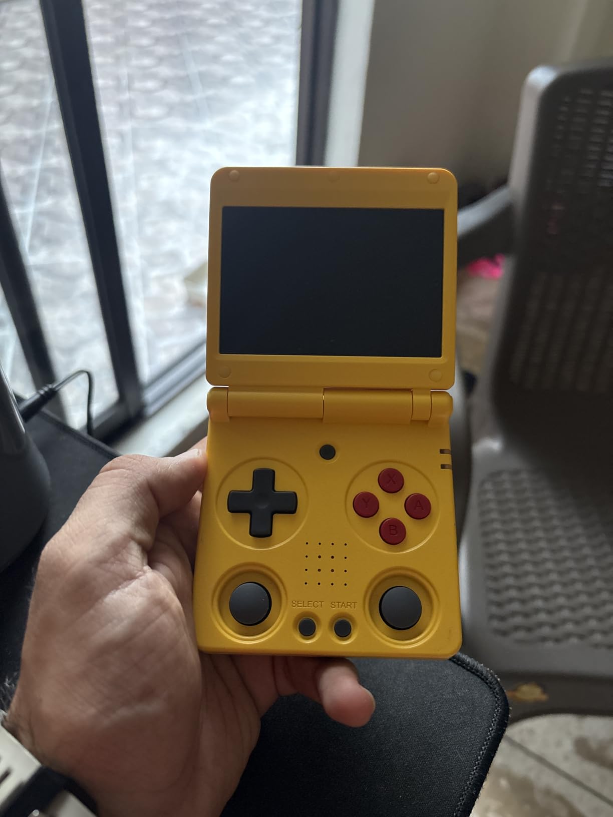 Anbernic RG34XXSP Retro Handheld Game Console RG34XX SP Retro Gaming Console with 64G Preloaded 5000+ Games,3300 mAh Battery, Portable Pocket Arcade Support 30+ Simulators 5G WiFi Bluetooth HD Yellow customer photo 2