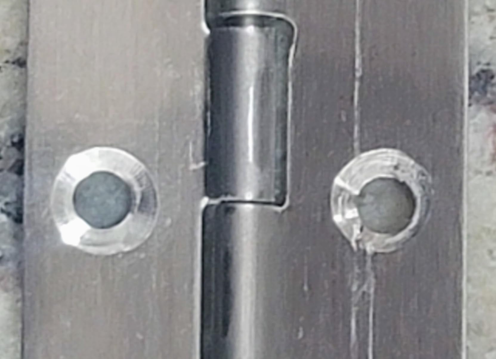 2Pcs Piano Hinge, 12 Inch Stainless Steel Hinges with Holes and 24 Pieces Stainless Steel Screws, Piano Heavy Duty Hinges, Suitable for Cabinets, DIY Storage Boxes, and Marine Scenarios customer photo 1