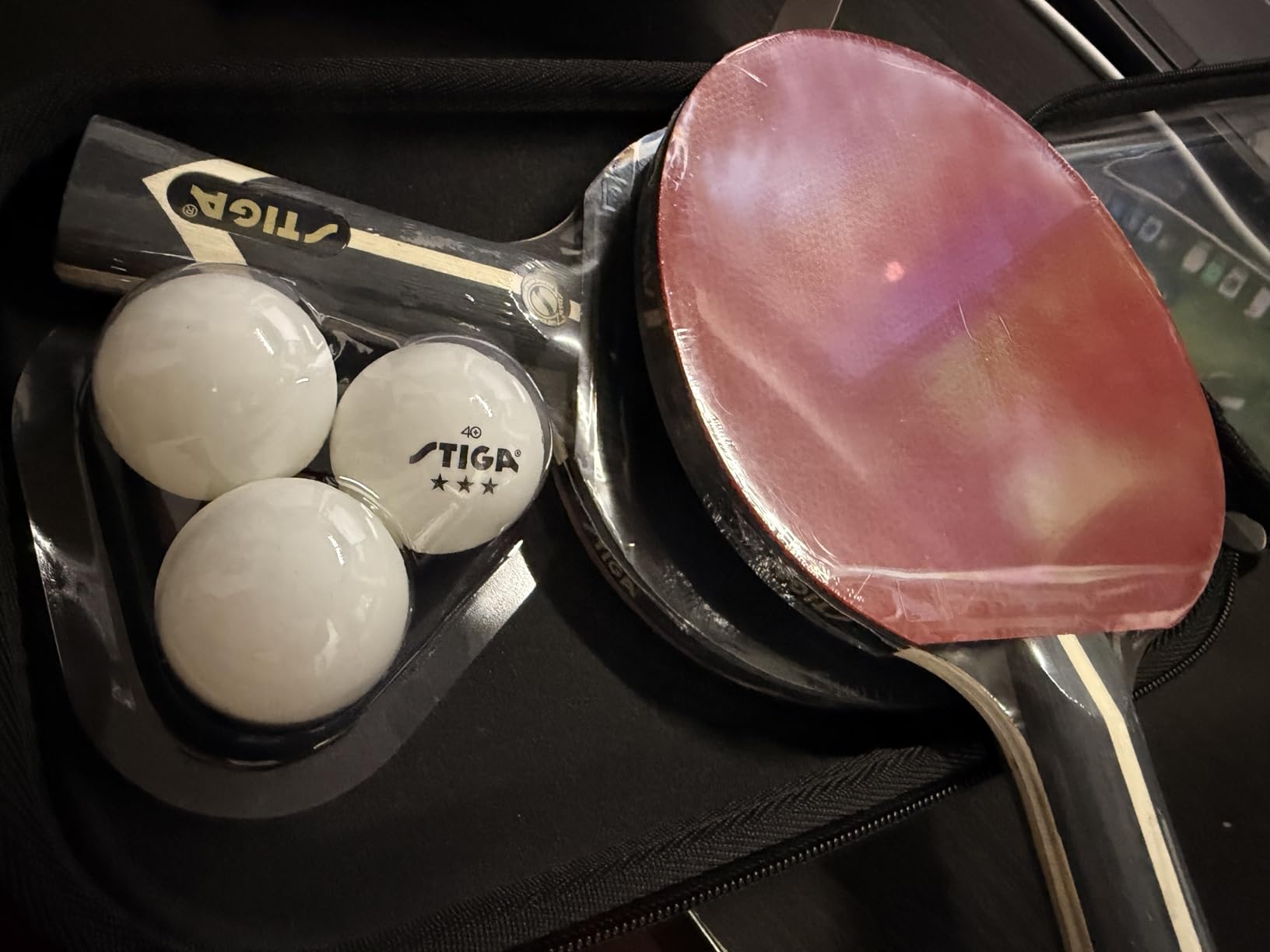 STIGA Premium 2-Player Table Tennis Set | Includes 2 ITTF Approved Paddles, 3 White 3-Star Ping Pong Balls & Carry Case customer photo 1