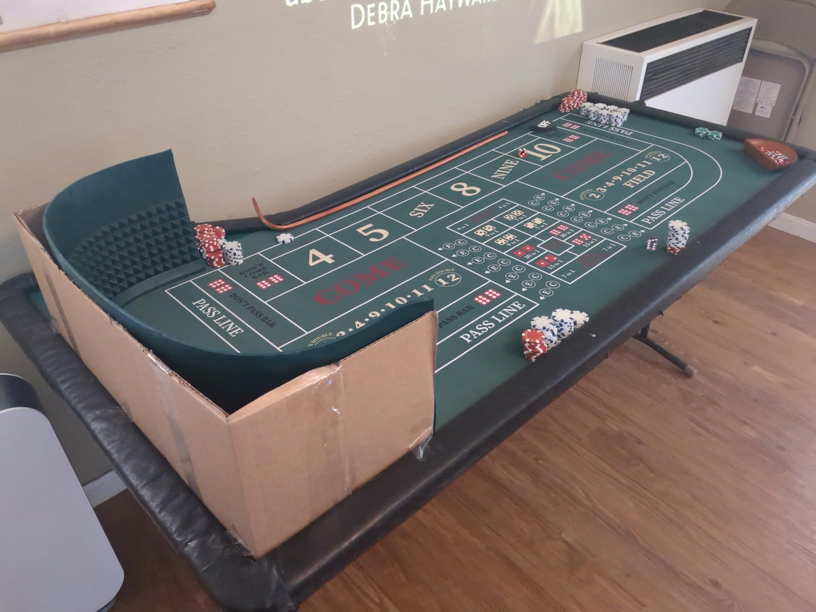 NEWTRY Craps Game Set with Tabletop Layout & Rubber Diamond Pyramid Bumper | 35