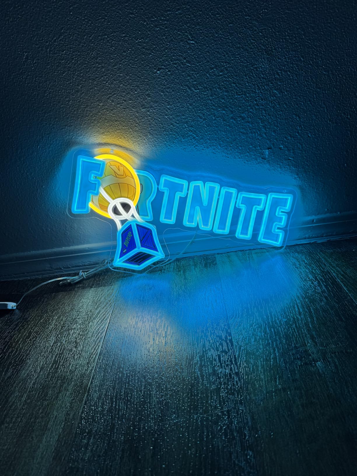Fortnite Neon Sign, Official Licensed LED Neon Light for Gaming Room Decor, USB Dimmable Gaming Lights for Boys Room, Fortnite Gifts for Gamer, Streamer Wall Art, Man Cave Setup customer photo 1