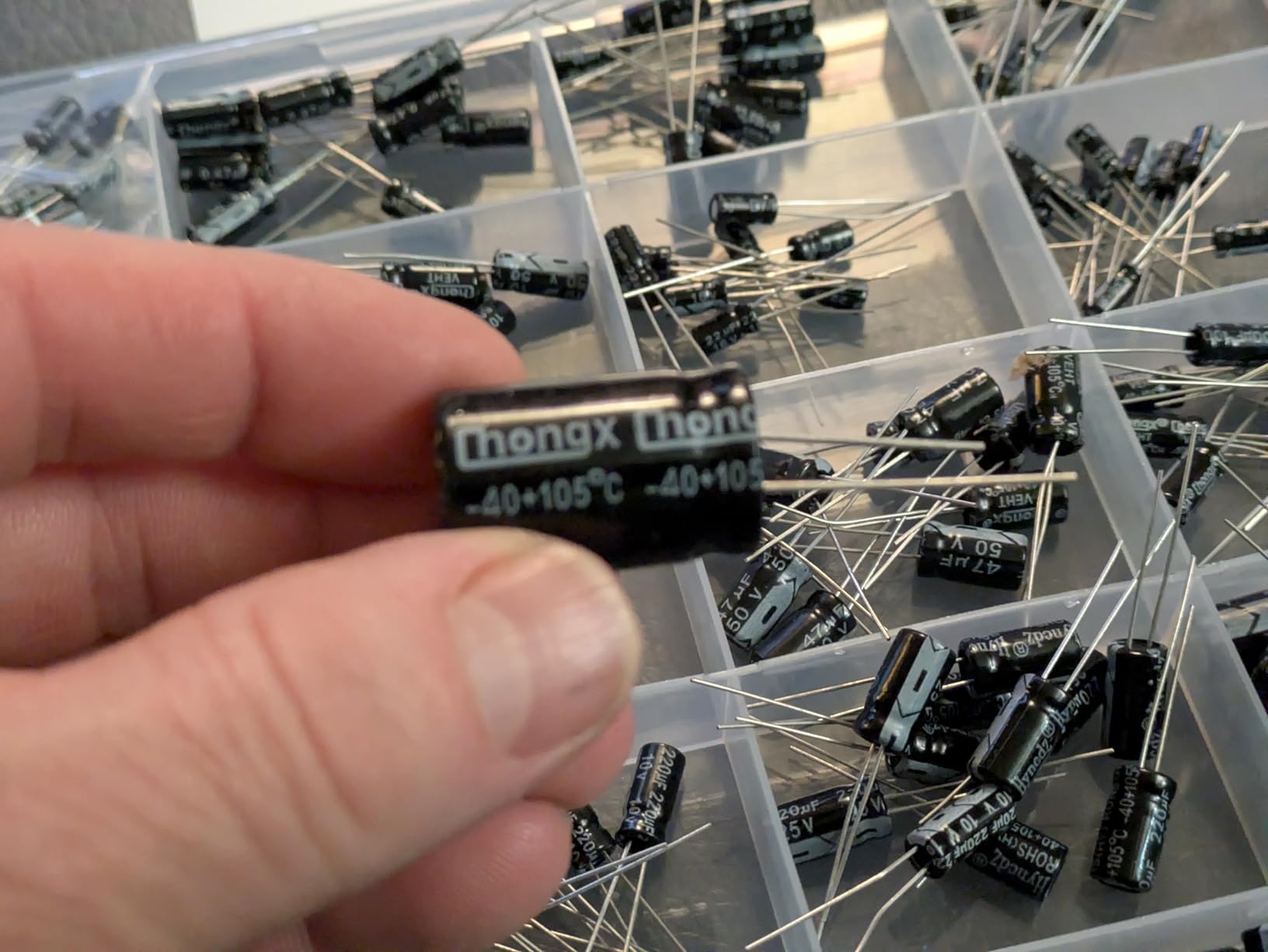 Tnisesm 28 Values Electrolytic Capacitor Assortment Kit from 0.1uF to 4700uF 10V 16V 25V 35V 50V in-line Aluminum Capacitors Set customer photo 2