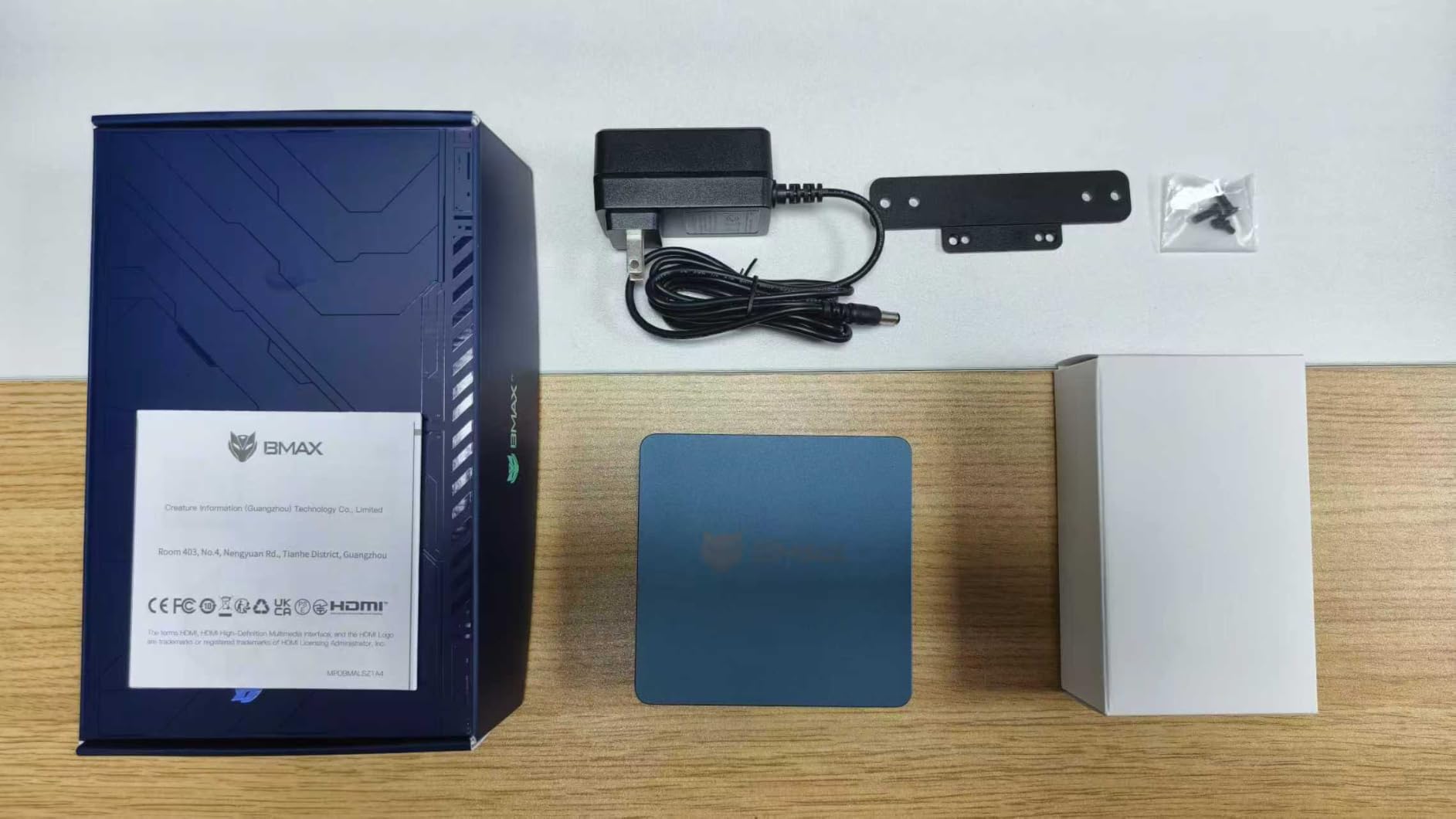 Bmax Mini PC Micro Desktop Computer, Intel Core i5-8257U (Beats N100/N97/N150/4300U/10110U) 16GB DDR4 RAM 512GB SATA SSD, Support 64GB/4TB Expansion, WiFi 6, Dual 4K HDMI/DP, Win 11 Pro,B6 Turbo customer photo 1