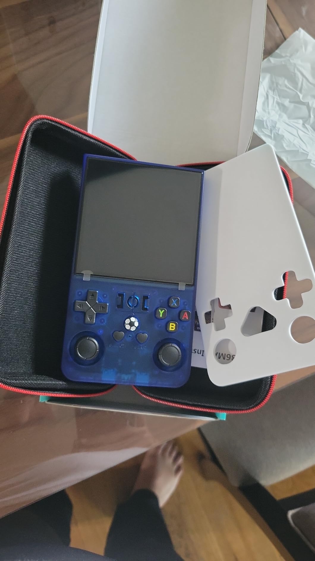 R36MAX Retro Handheld Game Console, Portable Hand Held Open Source Linux System, 4.0 Inch 720x720 IPS Screen, 128GB Storage 22,000+ Classic Games, 4000mAh Battery Gaming Handheld (Deep Blue) customer photo 2