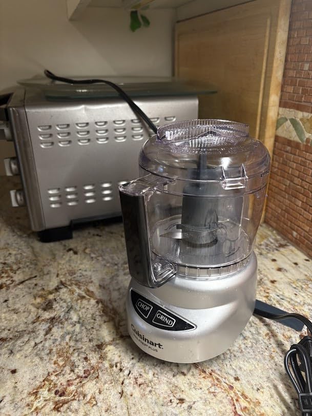 Cuisinart Mini Food Processor, Reversible Blade, 24-Ounce Capacity customer photo 1