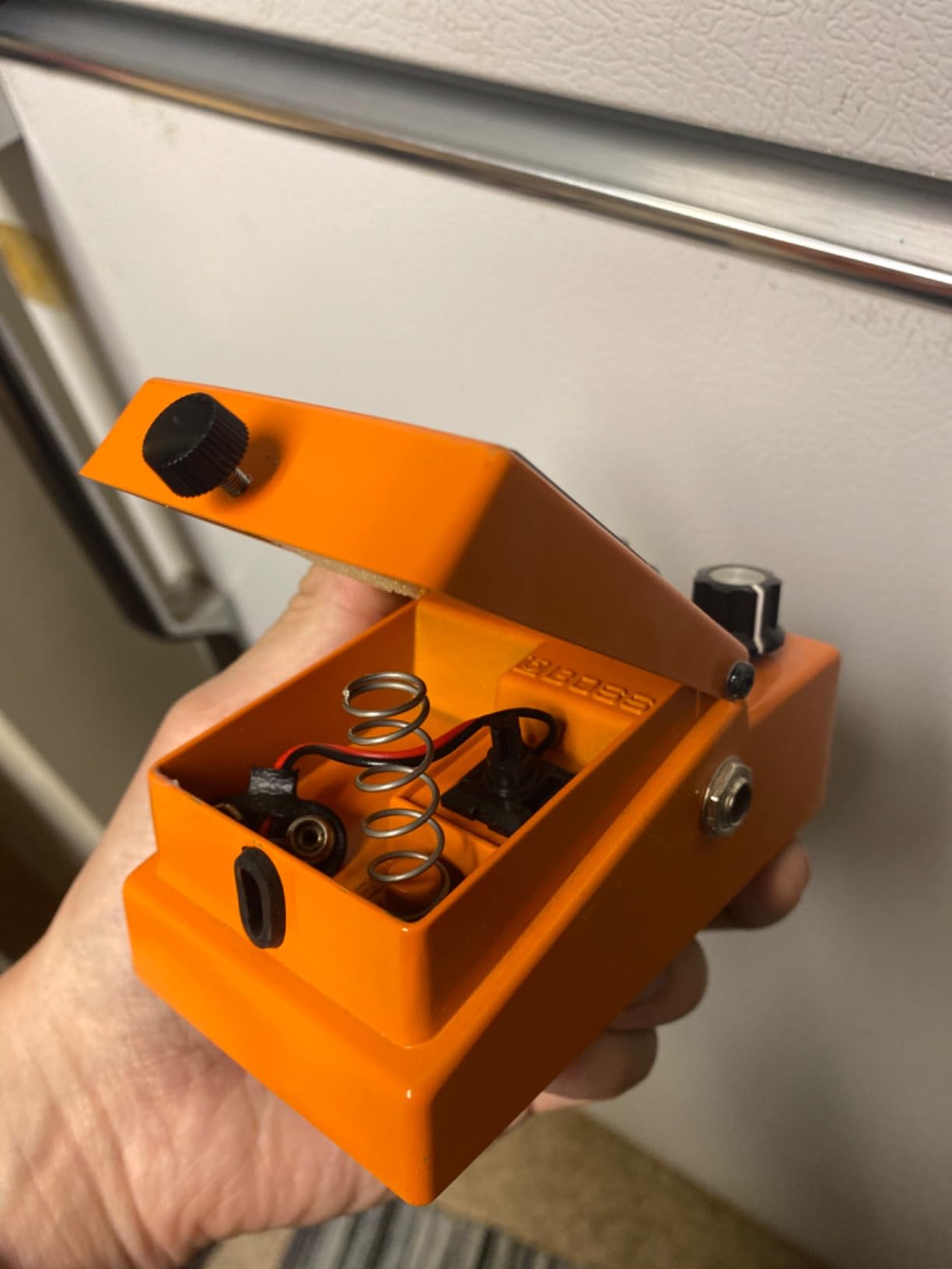 BOSS DS-1 Distortion | Compact Distortion Pedal | The Benchmark in Guitar Distortion | Hard-edged Attack & Smooth Sustain | Wide Tone Range customer photo 2