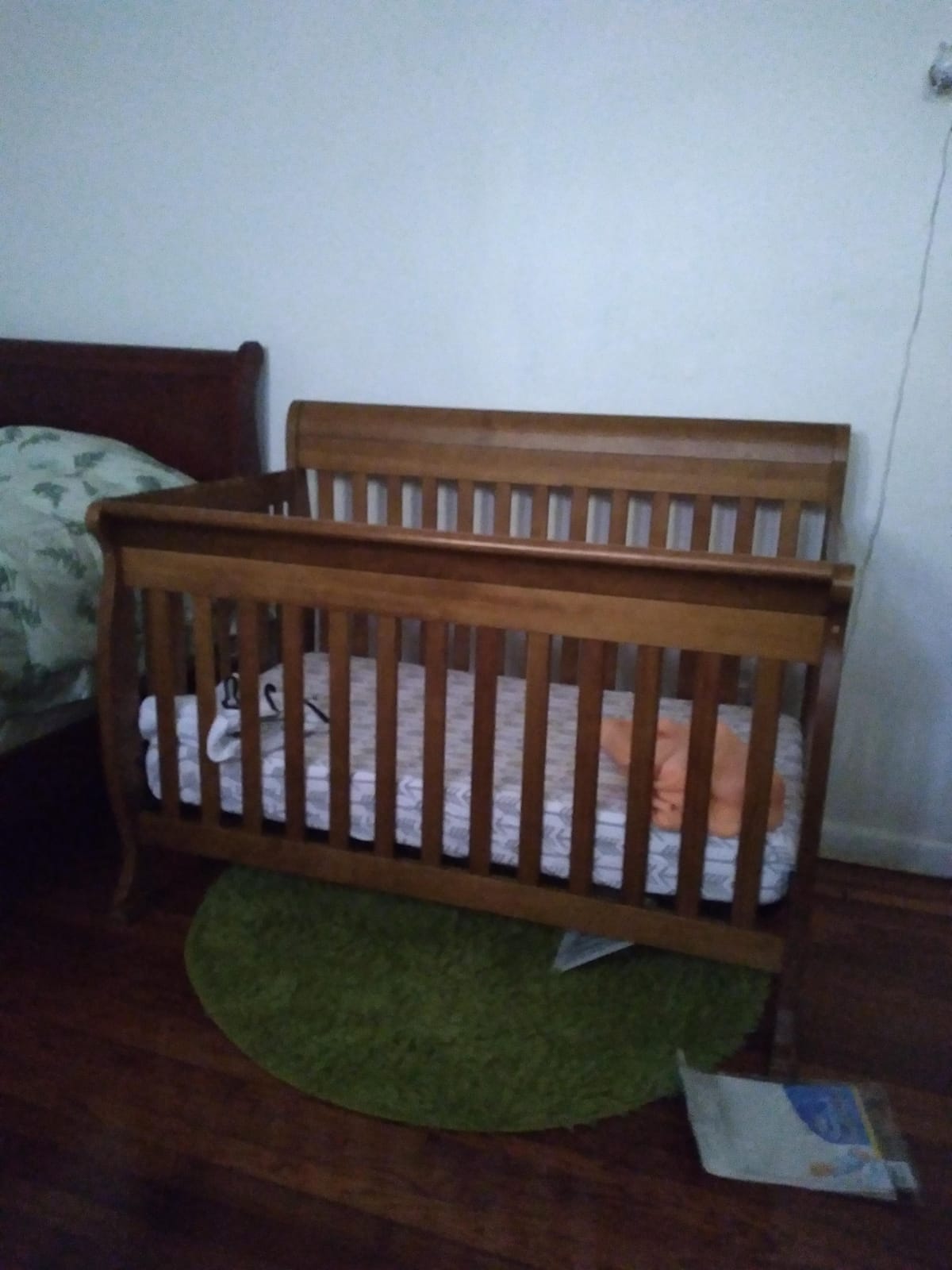 DaVinci Kalani 4-in-1 Convertible Crib in White, Greenguard Gold Certified customer photo 2
