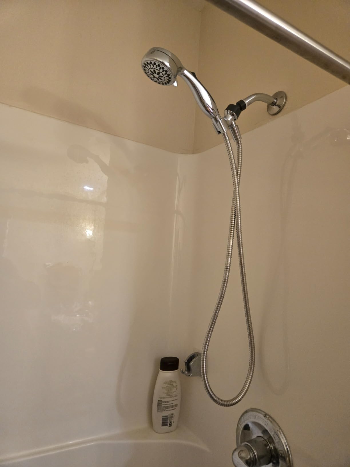 Delta Faucet 7-Spray Touch-Clean Hand Held Shower Head with Hose, Chrome 75700 customer photo 1