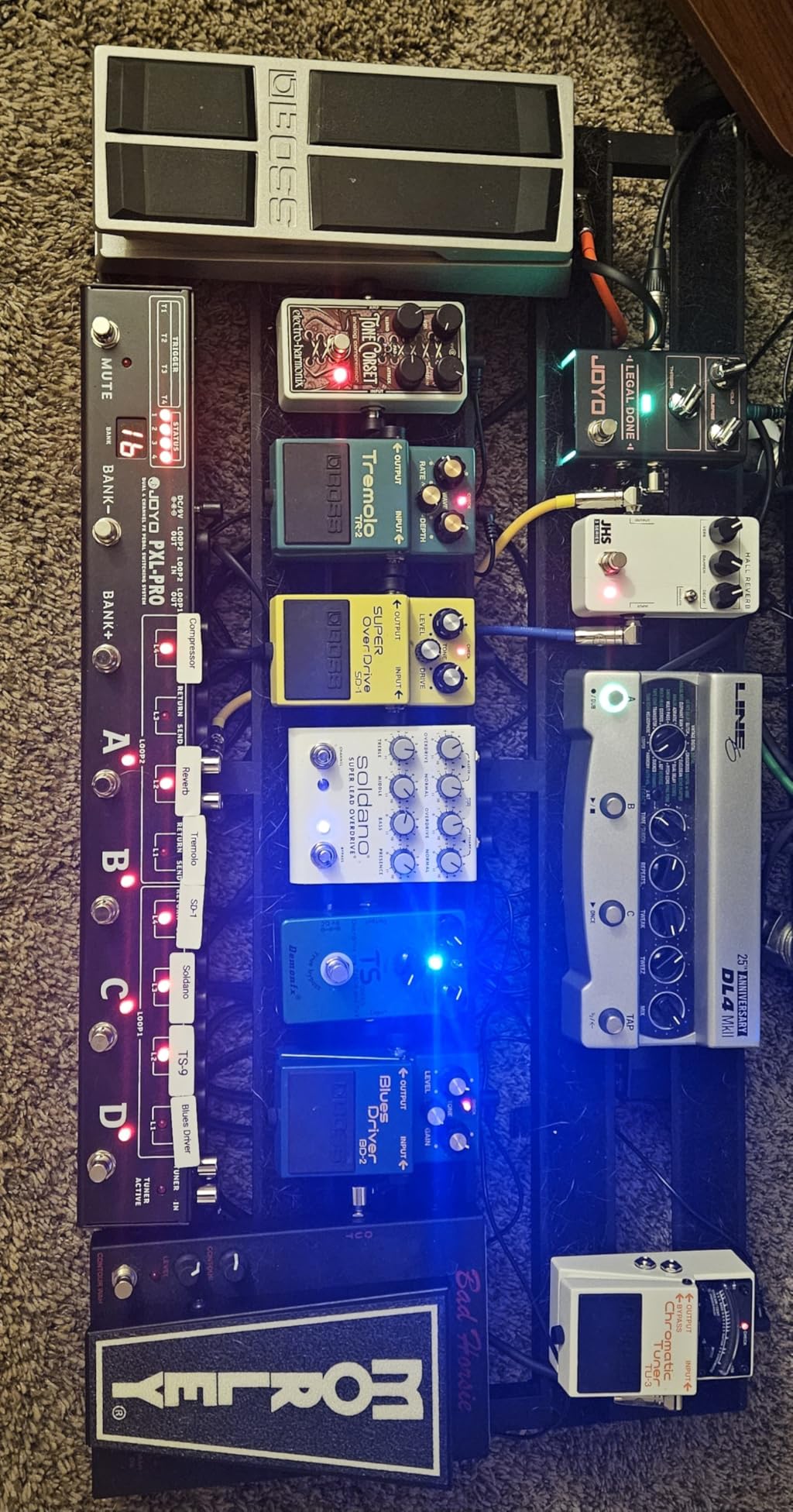 BOSS SD-1 SUPER Overdrive Compact Overdrive Pedal customer photo 1
