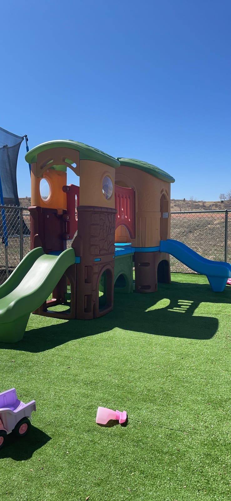Step2 Clubhouse Climber Playset for Kids, Jungle Gym with Elevated Playhouse, Outdoor Backyard Playground Set, Two Toddler Slides, Ages 2 to 6 Years Old customer photo 2
