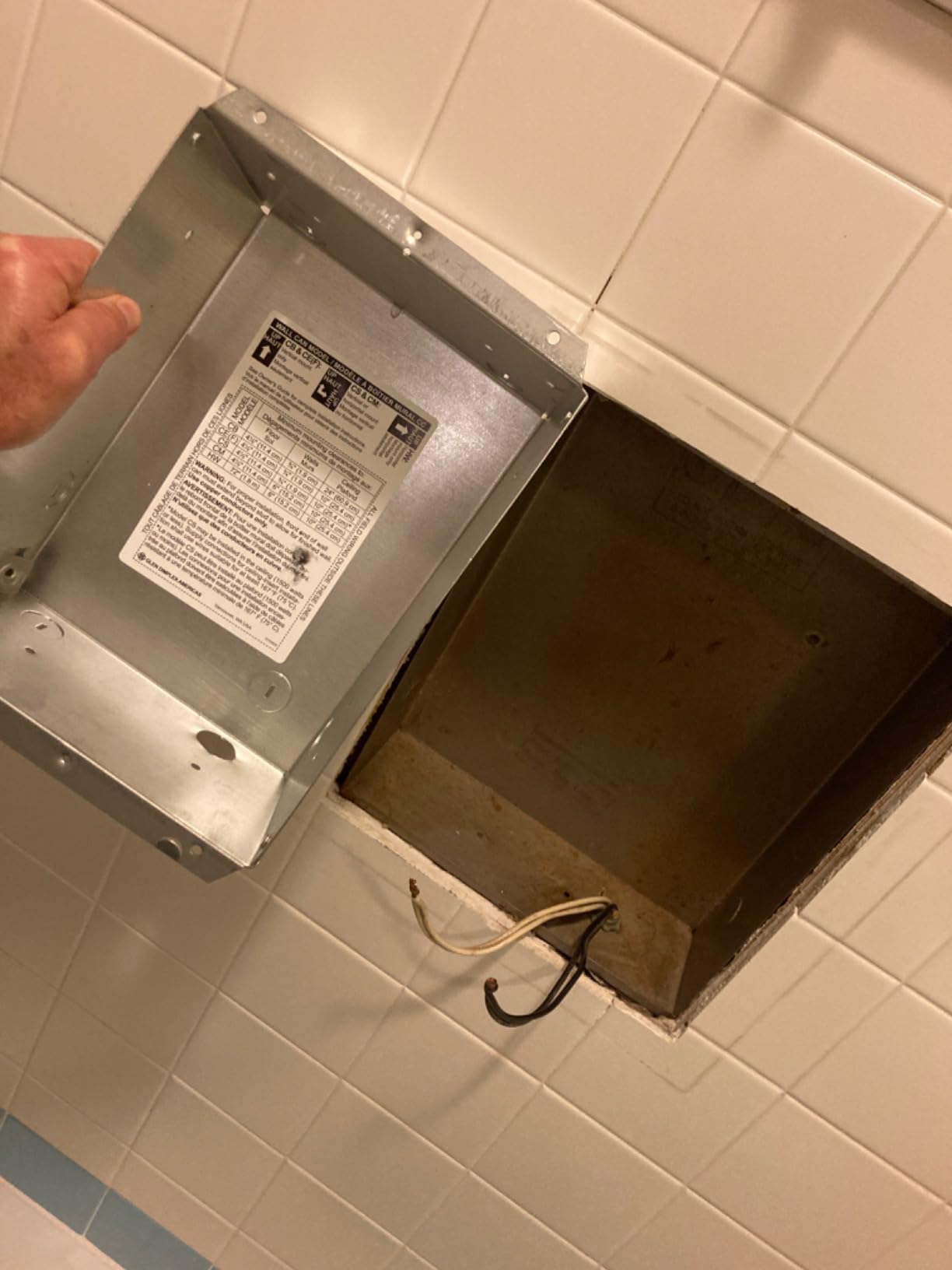 Cadet Com-Pak Bath Electric Wall Heater Complete Unit with Thermostat and Timer (Model: CBC103TW, Part: 65101), 3415 BTU, 240/120 Volt, 1000 Watt, White customer photo 1