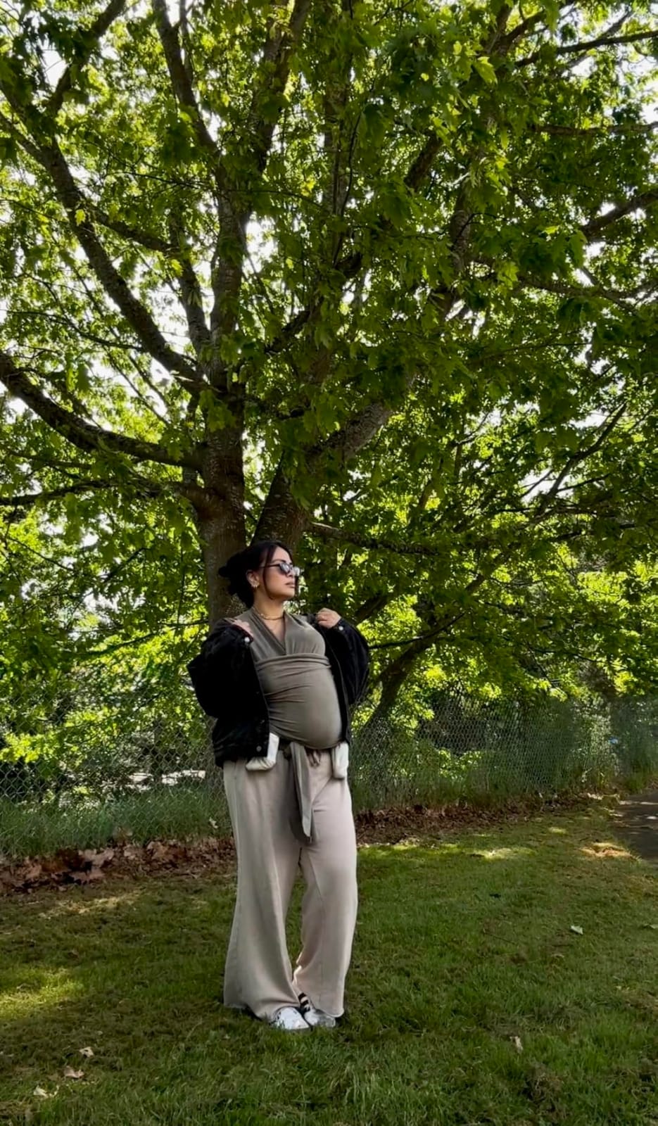 Boba Baby Wrap Carrier - Stretch Cotton Newborn Sling, Grey customer photo 1