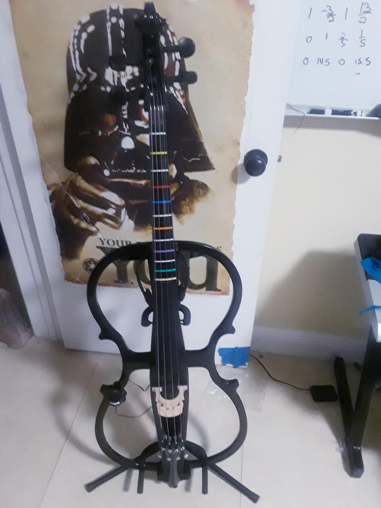 Cecilio 4/4 Silent Electric Cello with Ebony Fittings, Black Metallic customer photo 2