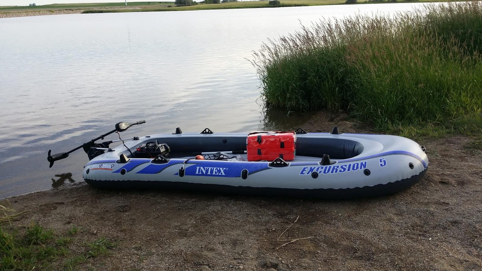 INTEX Excursion 5-Person Inflatable Fishing Boat River Raft Set with Oars customer photo 1