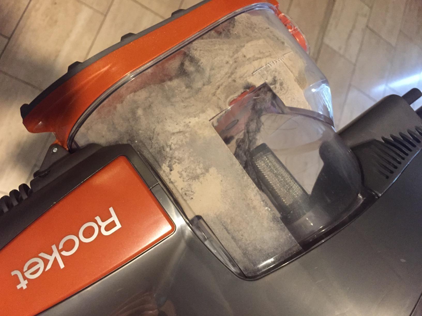 Shark HV302 Rocket Pet Corded Stick Vacuum, Lightweight with Swivel Steering for Carpets & Hard Floors, Converts to Hand Vacuum, Includes Crevice Tool, Pet Multi-Tool & Precision Duster, Orange customer photo 2