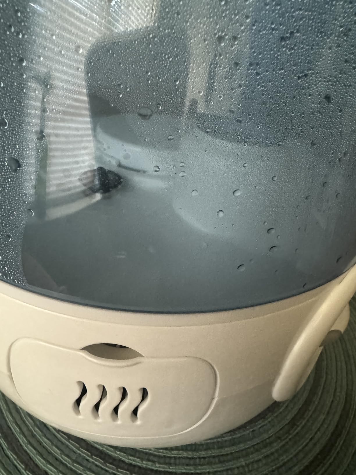 Vicks Filter-Free Ultrasonic Humidifier, Recommended by Pediatricians customer photo 2