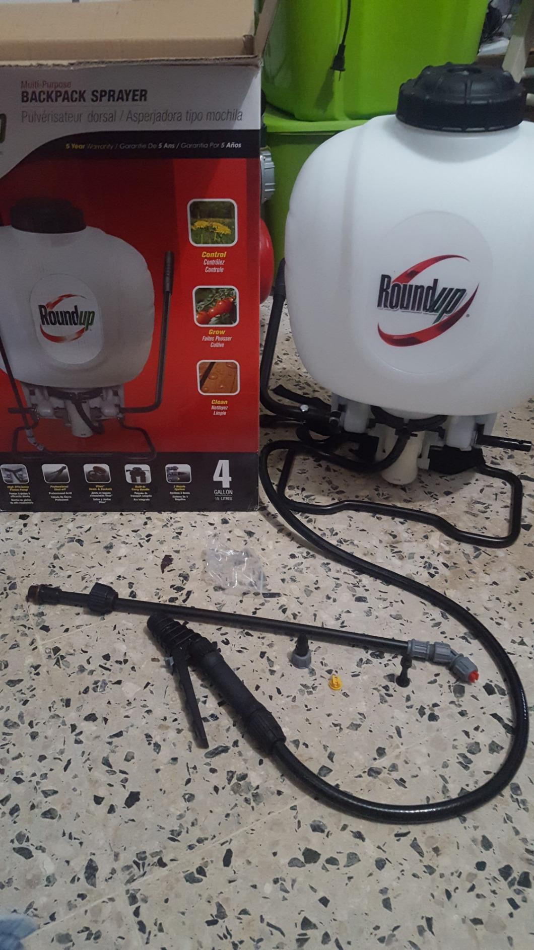 Roundup 190314 Backpack Sprayer for Fertilizers, Herbicides, Weed Killers & Insecticides, 4 Gallon customer photo 2