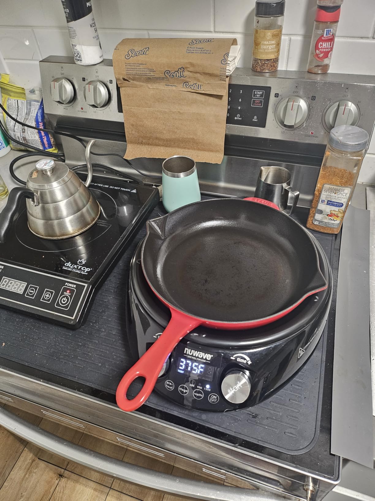 Staub Cast Iron 10-inch Fry Pan - Dark Blue, Made in France customer photo 1