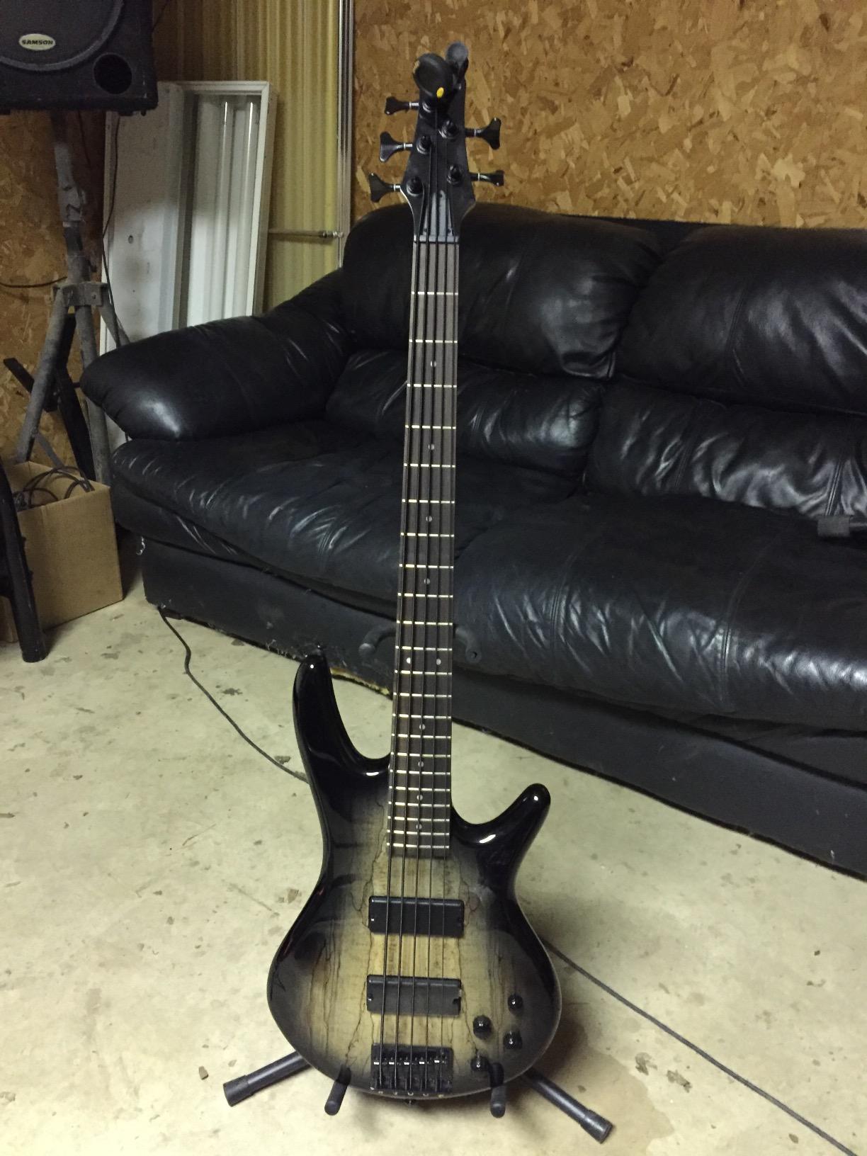 Ibanez GSR205BWNF GIO - Walnut Flat customer photo 1