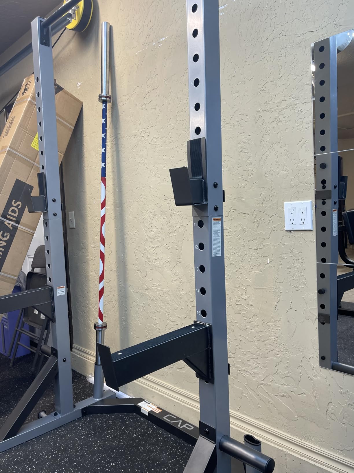 CAP Barbell FM-8000F Deluxe Power Rack Color Series customer photo 2