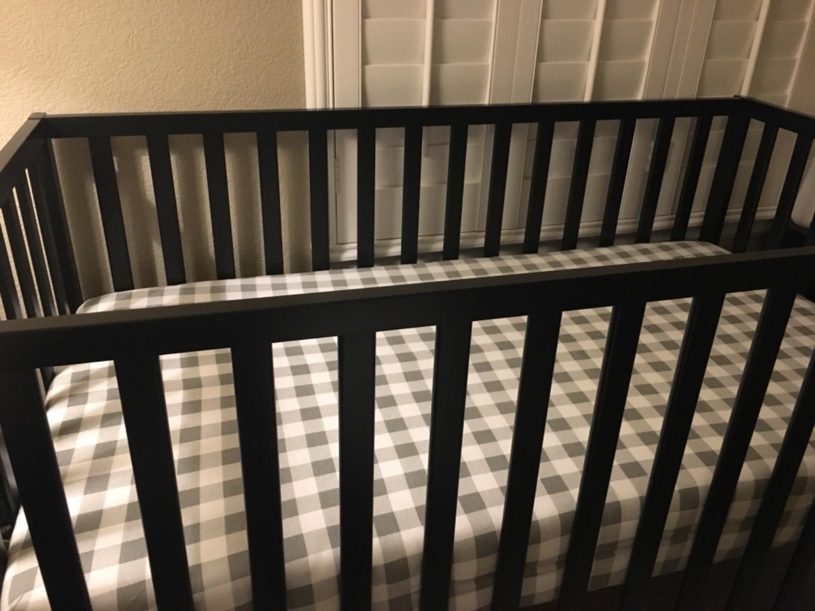 DaVinci Union 4-in-1 Convertible Baby Crib, GREENGUARD Certified, Espresso customer photo 2