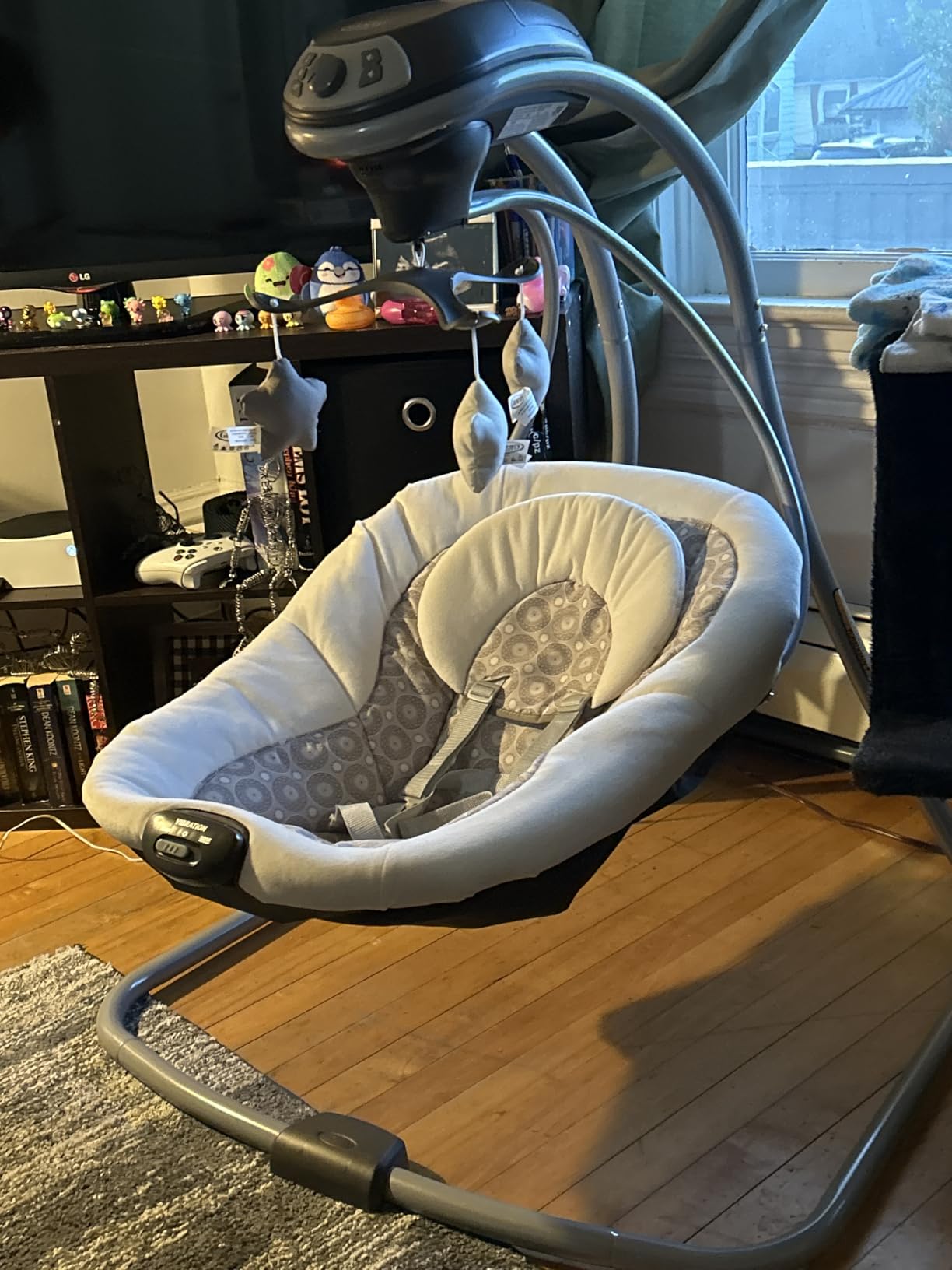Graco Simple Sway Portable Baby Swing, Abbington customer photo 2